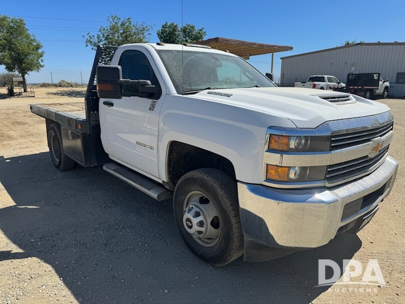 Trucks Flatbed