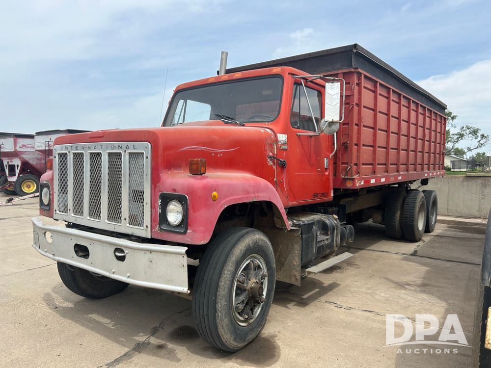 Trucks Grain